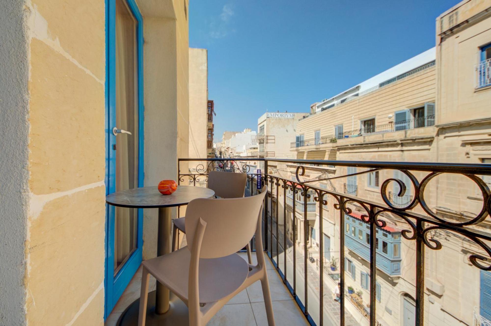 Sapphire Residences - Apartments & Penthouse In Central Sliema By Shortletsmalta Dış mekan fotoğraf